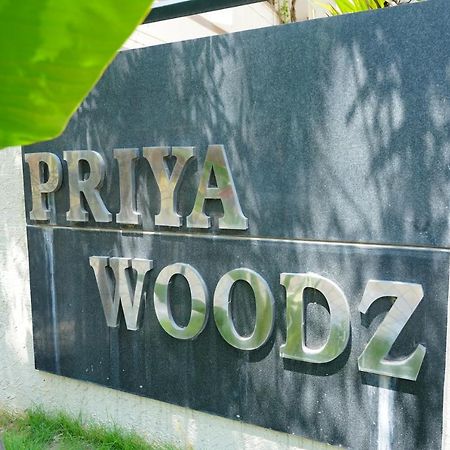 Priya Woodz Homestay, Tirupati Luaran gambar