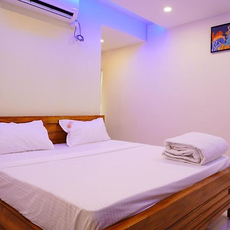 Priya Woodz Homestay, Tirupati Luaran gambar